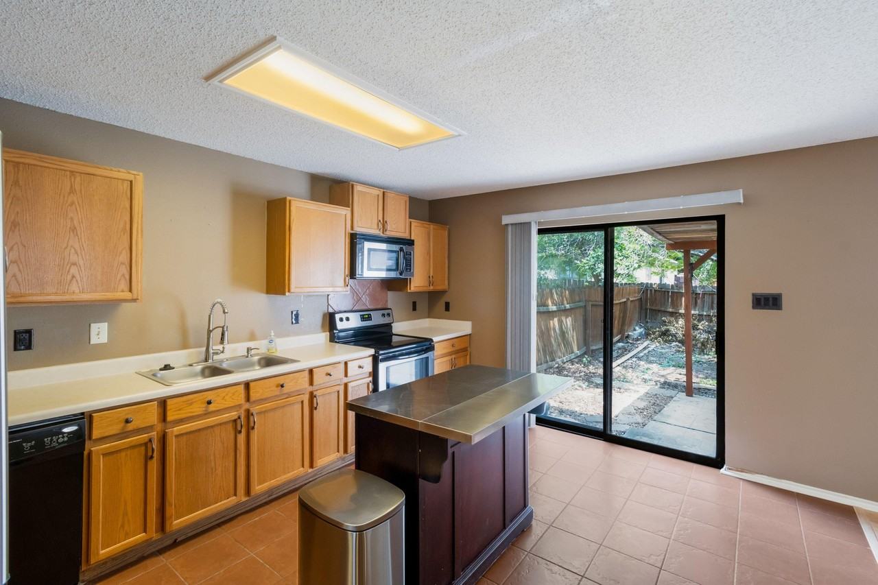 Alwick Lane - Photo 2 of 8