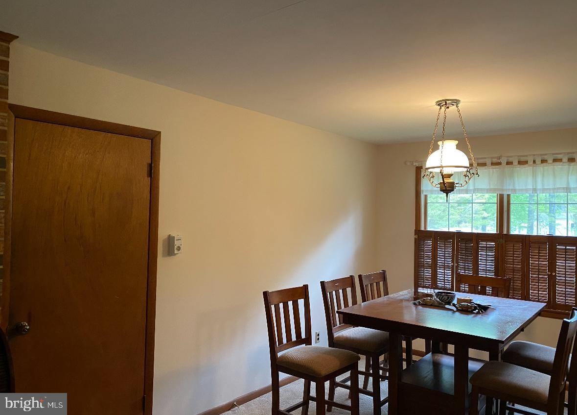 19709 Teddy Way - Photo 3 of 13