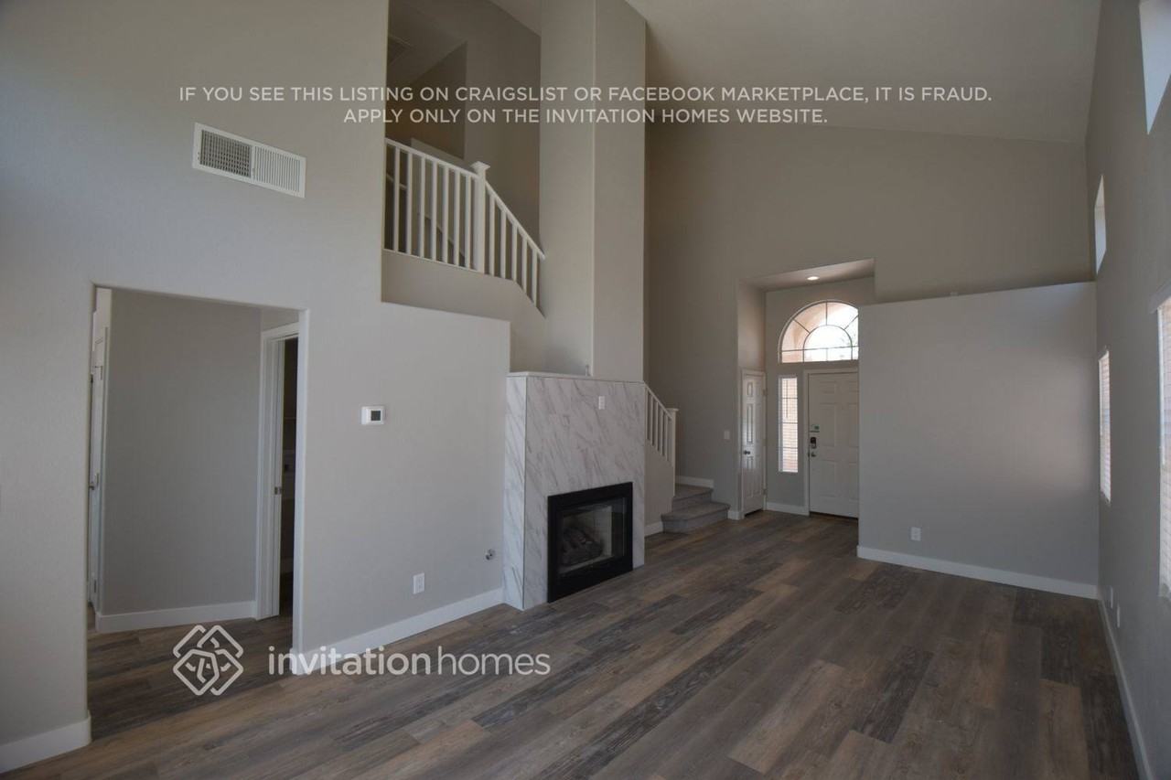 84 Magical Mystery Ln - Photo 2 of 12