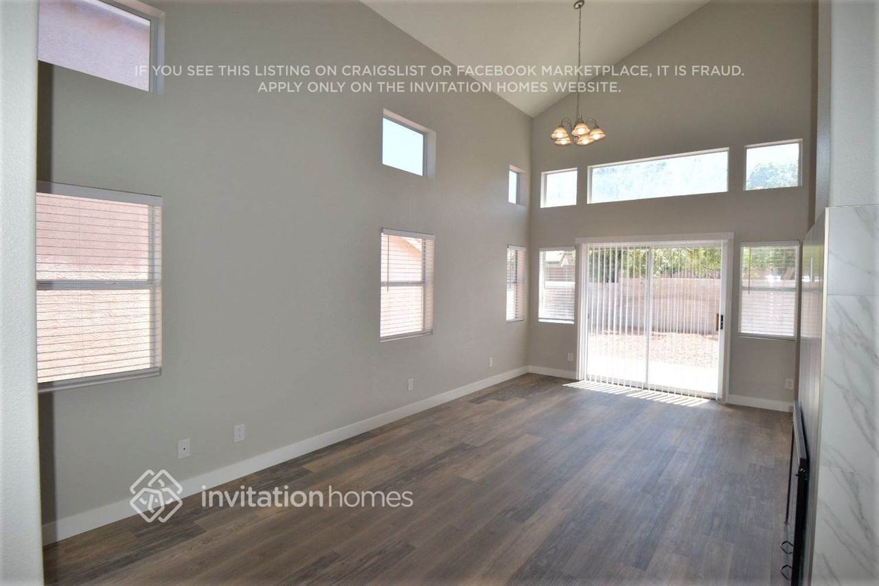 84 Magical Mystery Ln - Photo 3 of 12