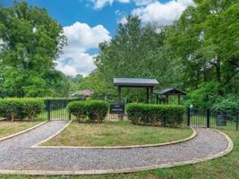 featured image of 600 Merrimon Ave