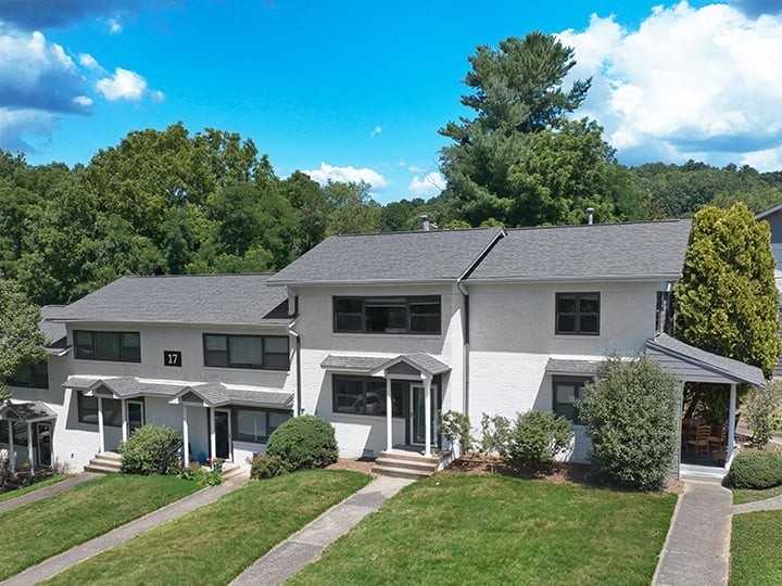 The Northside at Merrimon - Photo 3 of 11