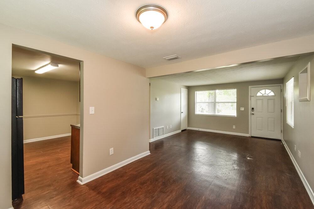 5816 Sonora Dr W - Photo 6 of 16