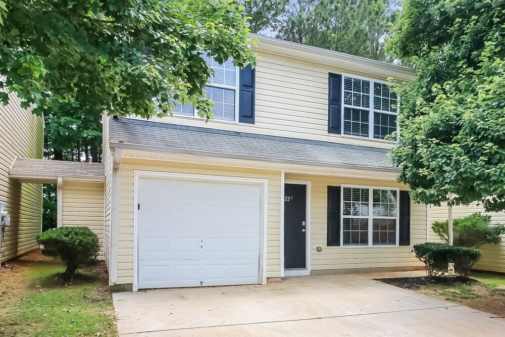 229 Lossie Ln - Photo 4 of 17