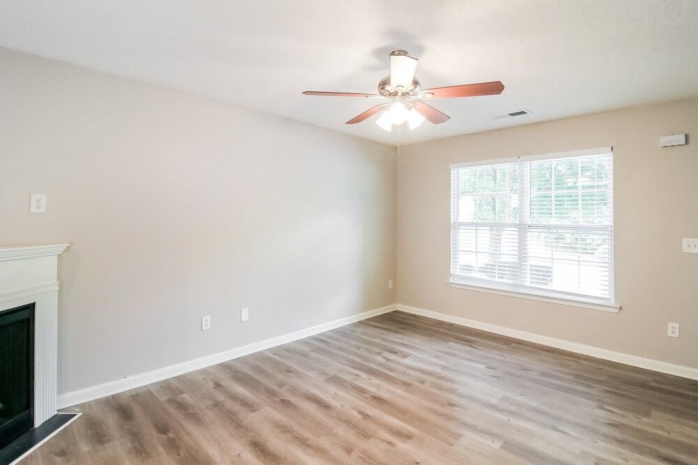 229 Lossie Ln - Photo 6 of 17