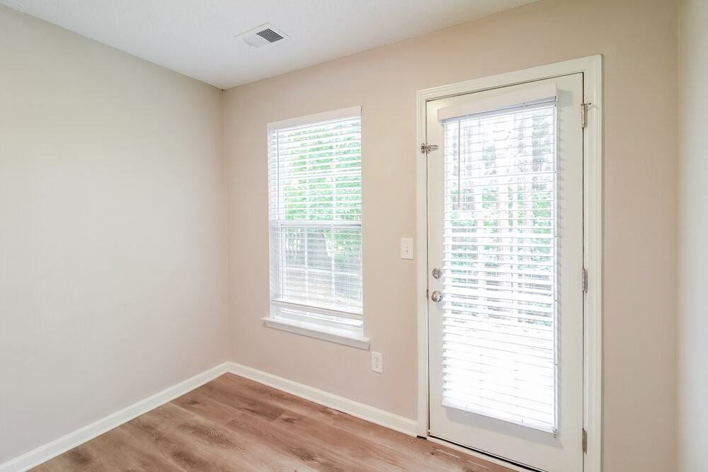 229 Lossie Ln - Photo 7 of 17