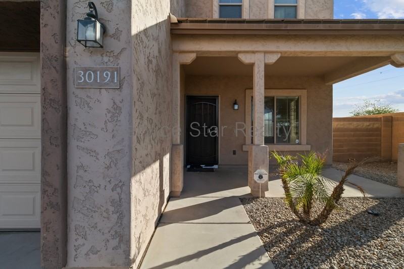 30191 W Mulberry Dr - Photo 3 of 31