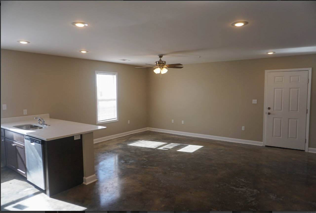 Parkview Apartments - Photo 2 of 15