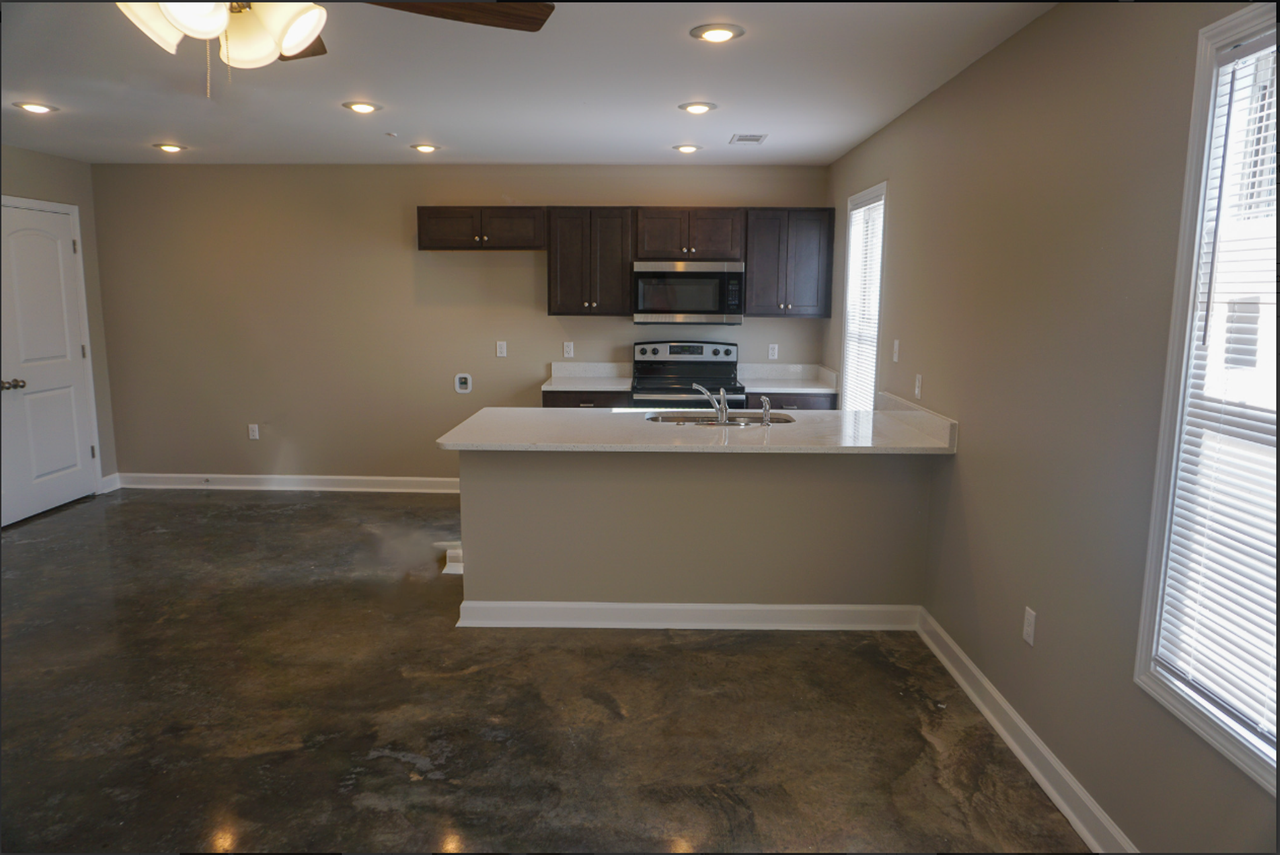 Parkview Apartments - Photo 4 of 15