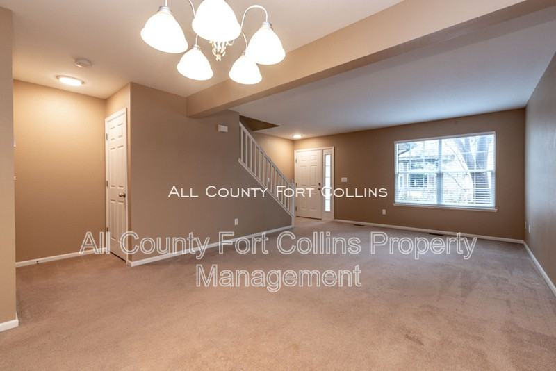4521 Starflower Dr #C - Photo 6 of 18