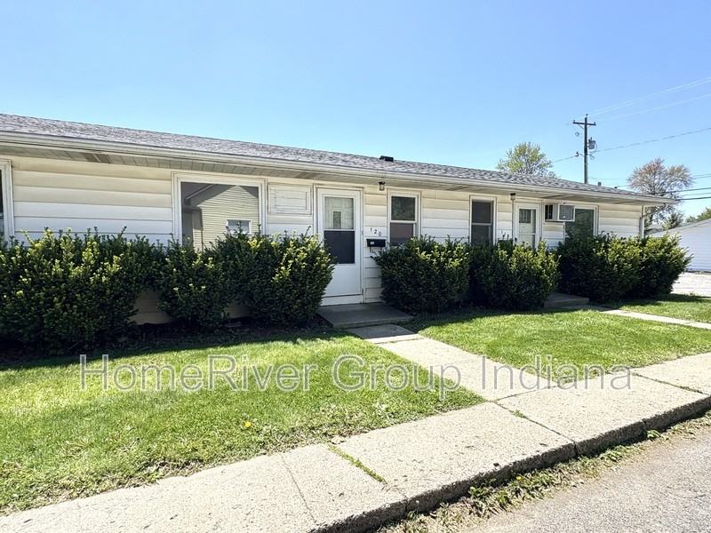 120 Maple Ln - Photo 2 of 14