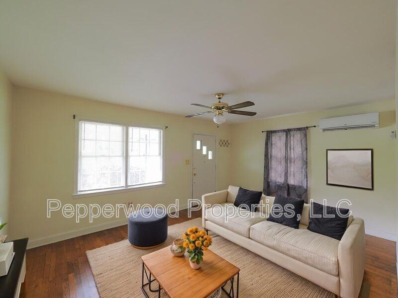 338 W Hampton Ave - Photo 3 of 11