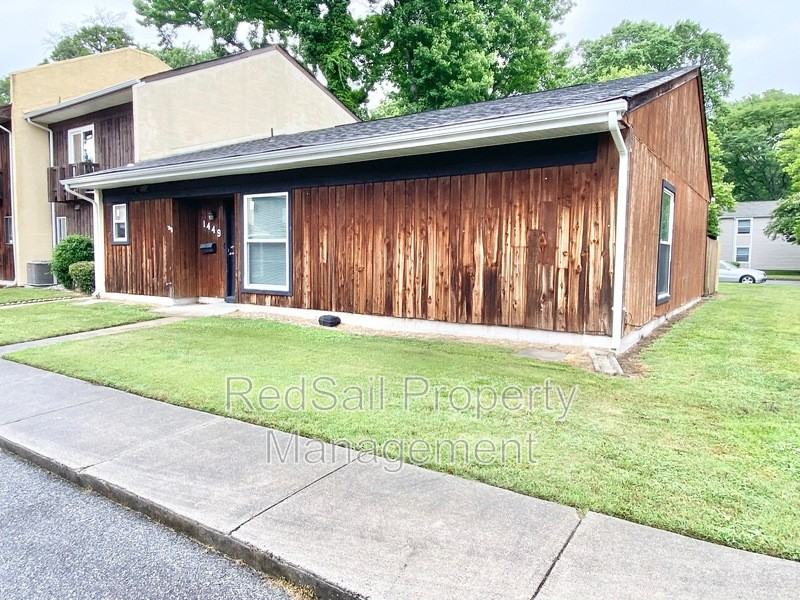 1449 Longdale Dr - Photo 2 of 18