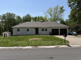 featured image of 1307 Ne 75th St