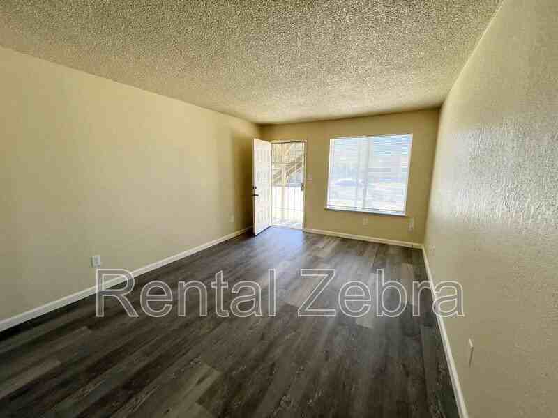 1183 Kelso St - Photo 3 of 27