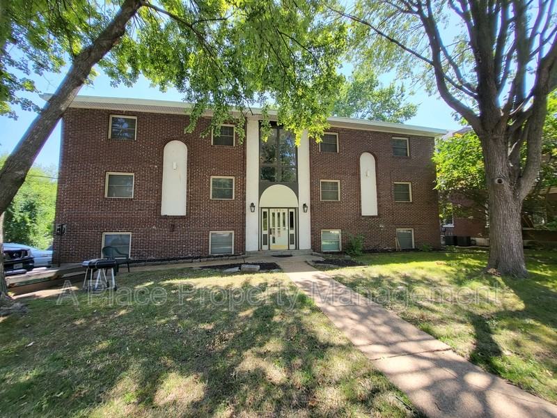 2624 Roseland Terrace #15