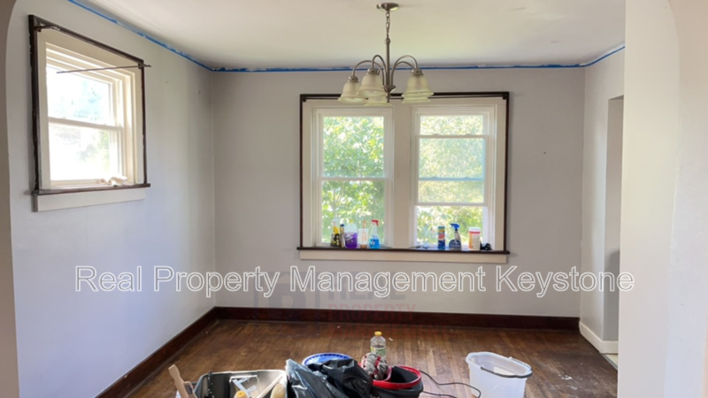93 Briggs St - Photo 5 of 13