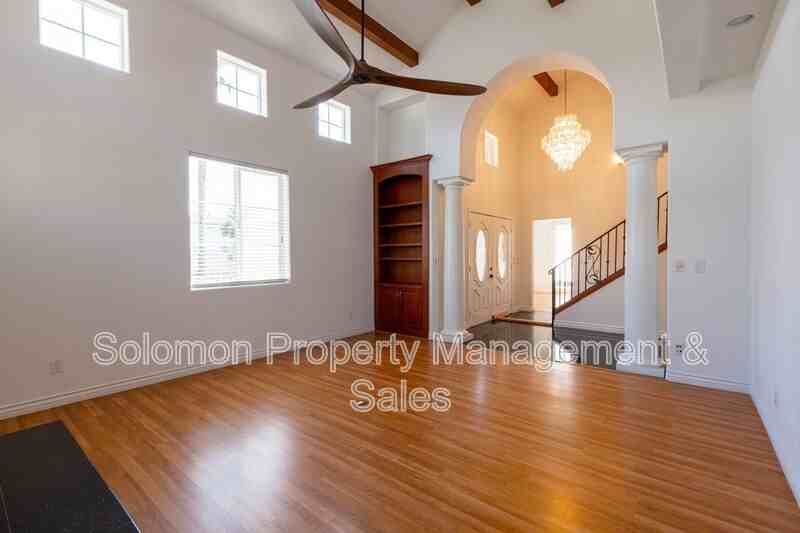 316 Surfrider Way - Photo 4 of 32