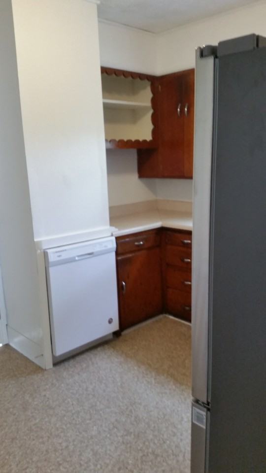 580 Harrison Avenue - Photo 7 of 19
