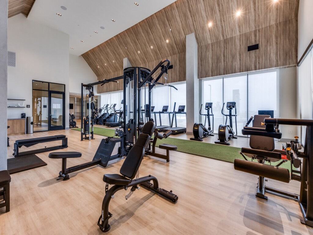 Azola Avery Centre - Photo 4 of 30