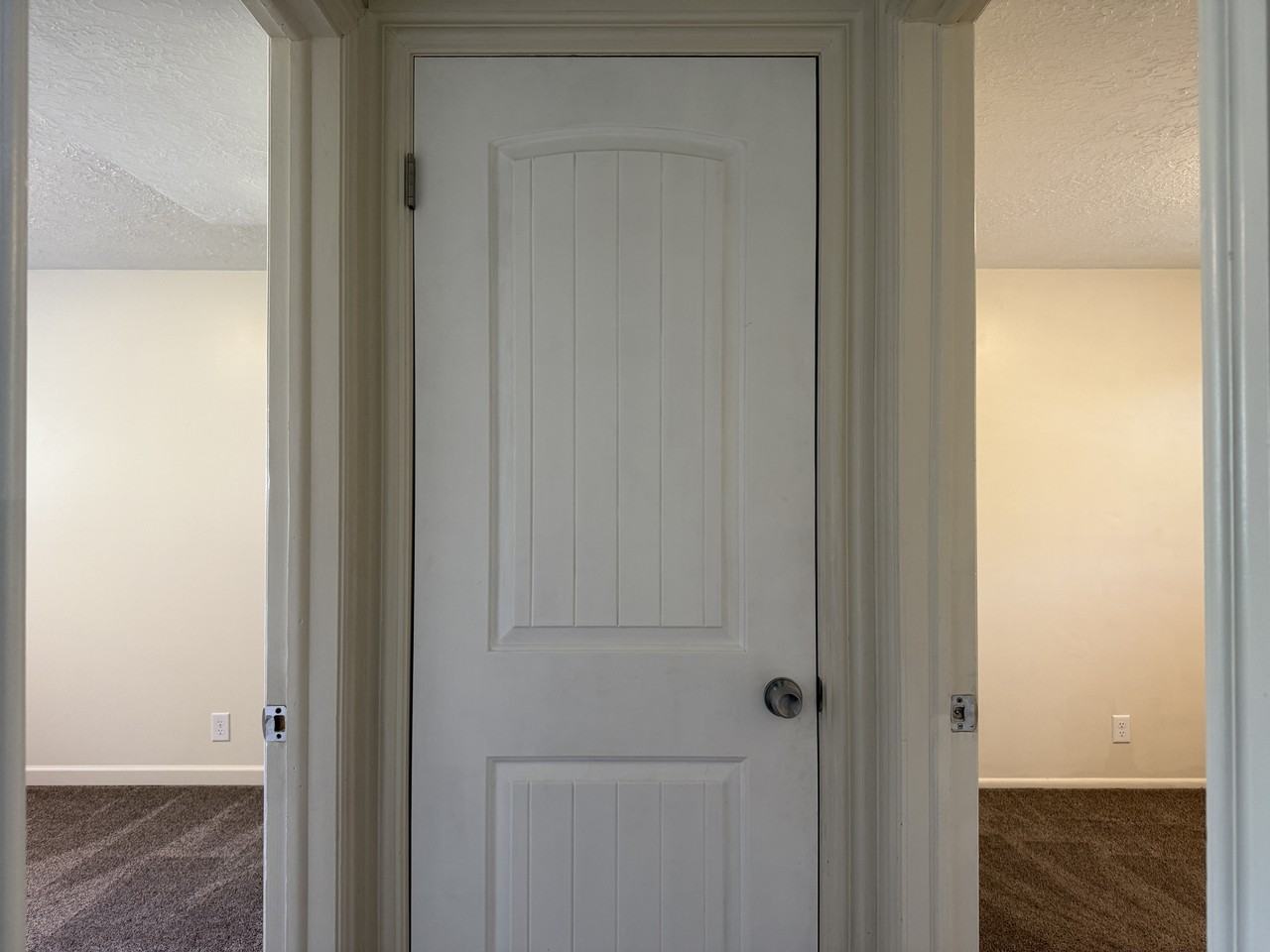 398 W 4525 S - EV - Photo 3 of 38