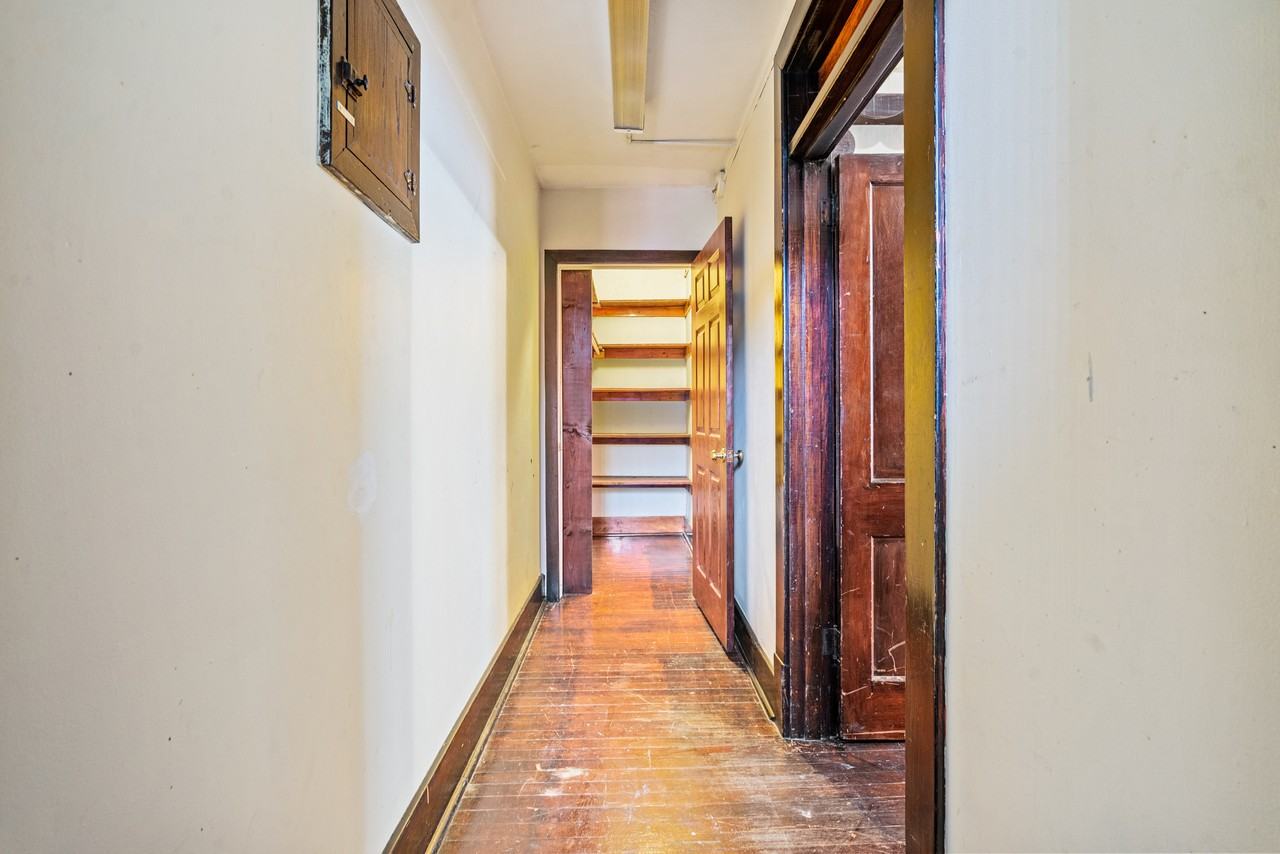 531 Main Street - Photo 3 of 16