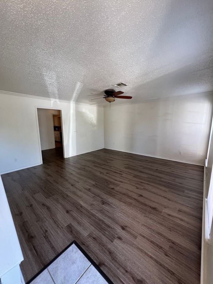 1301 Rebecca Ln - Photo 2 of 14