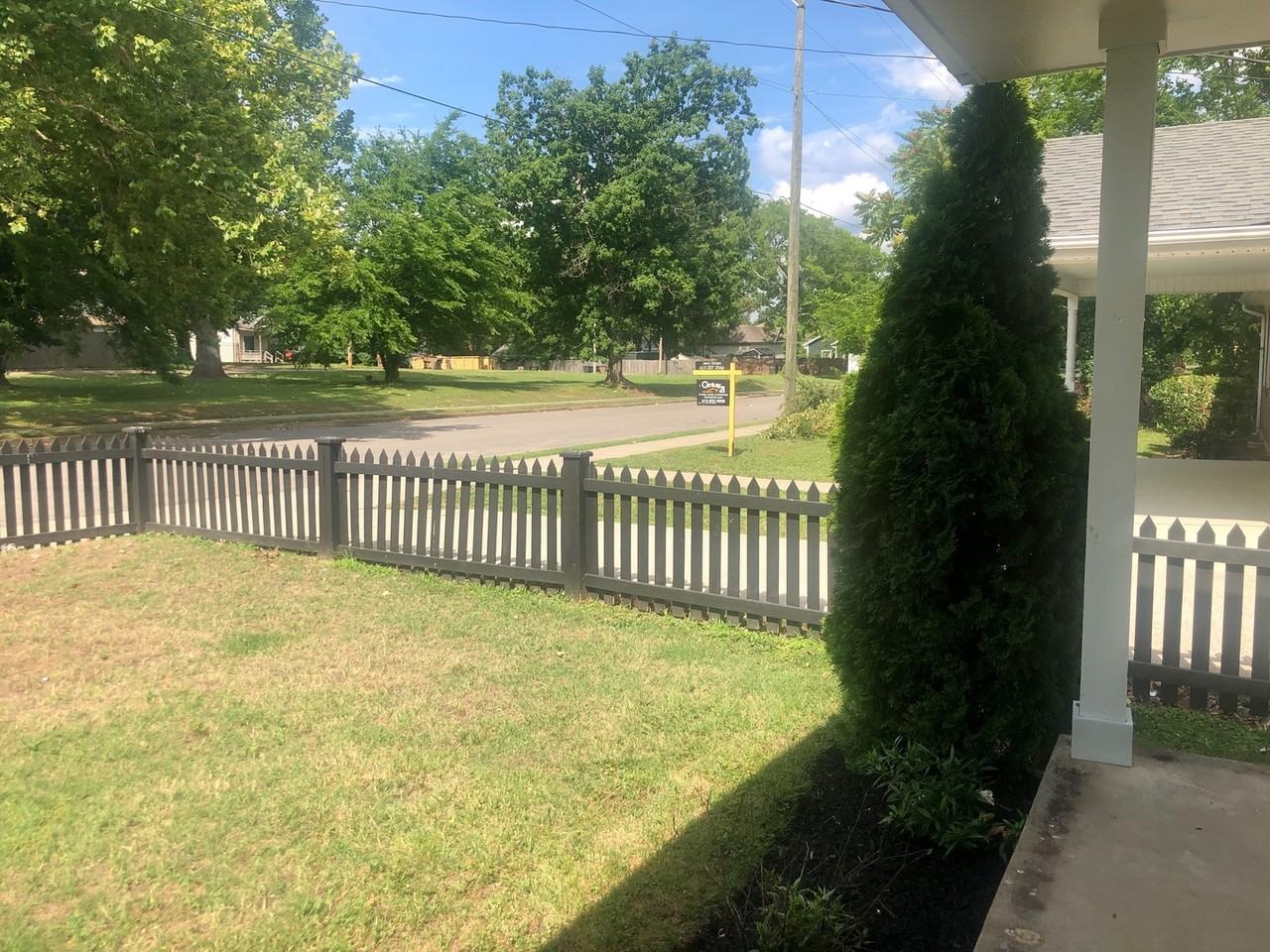 320 Arrington St - Photo 3 of 34