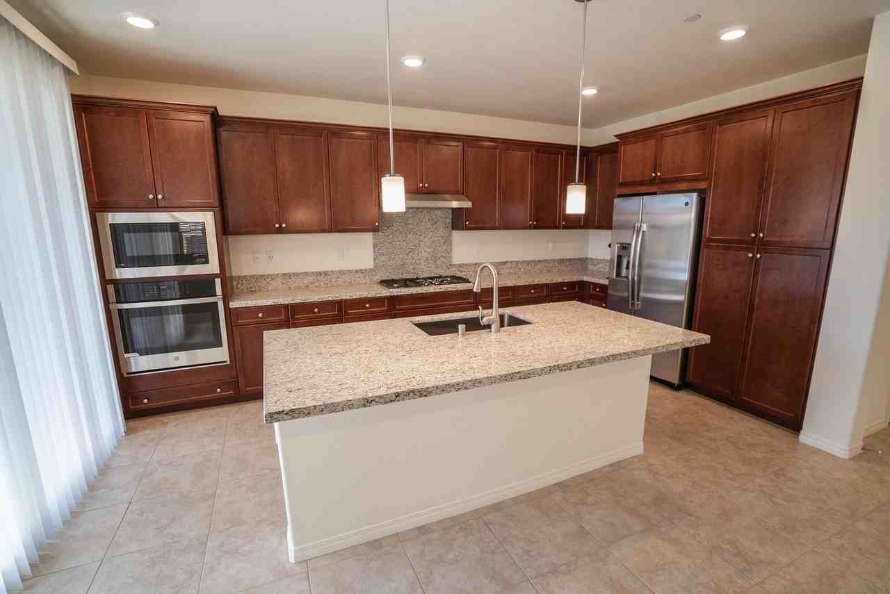 28354 Vela Way - Photo 2 of 24