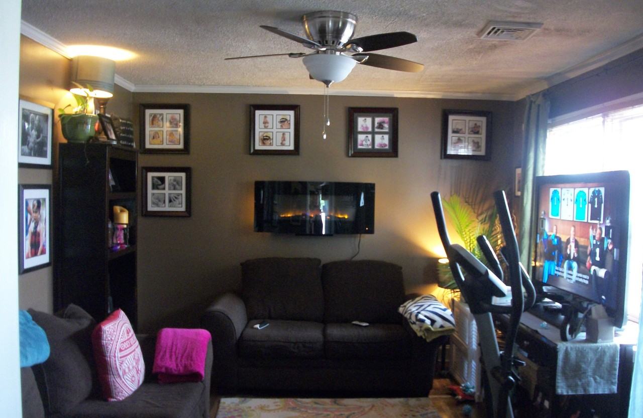 201 S Brown St - Photo 3 of 15