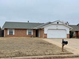 featured image of 8401 Woodhue Dr