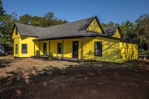 featured image of 735 8th Ave Nw