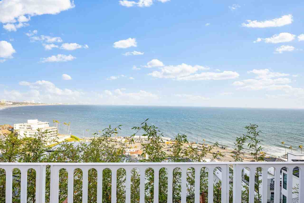 17440 Revello Dr - Photo 3 of 22