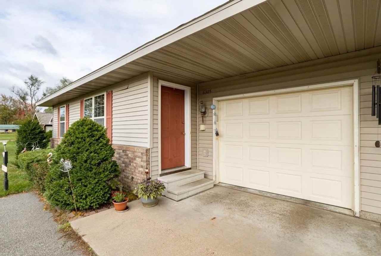 6305/6307 Teagan Lane - Photo 3 of 15