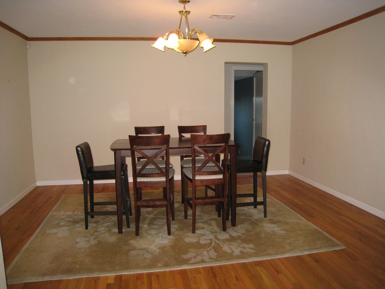 511 Pamlar Ave - Photo 3 of 11