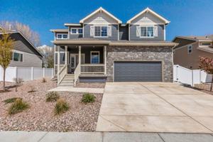 featured image of 4497 Mountain Sky St