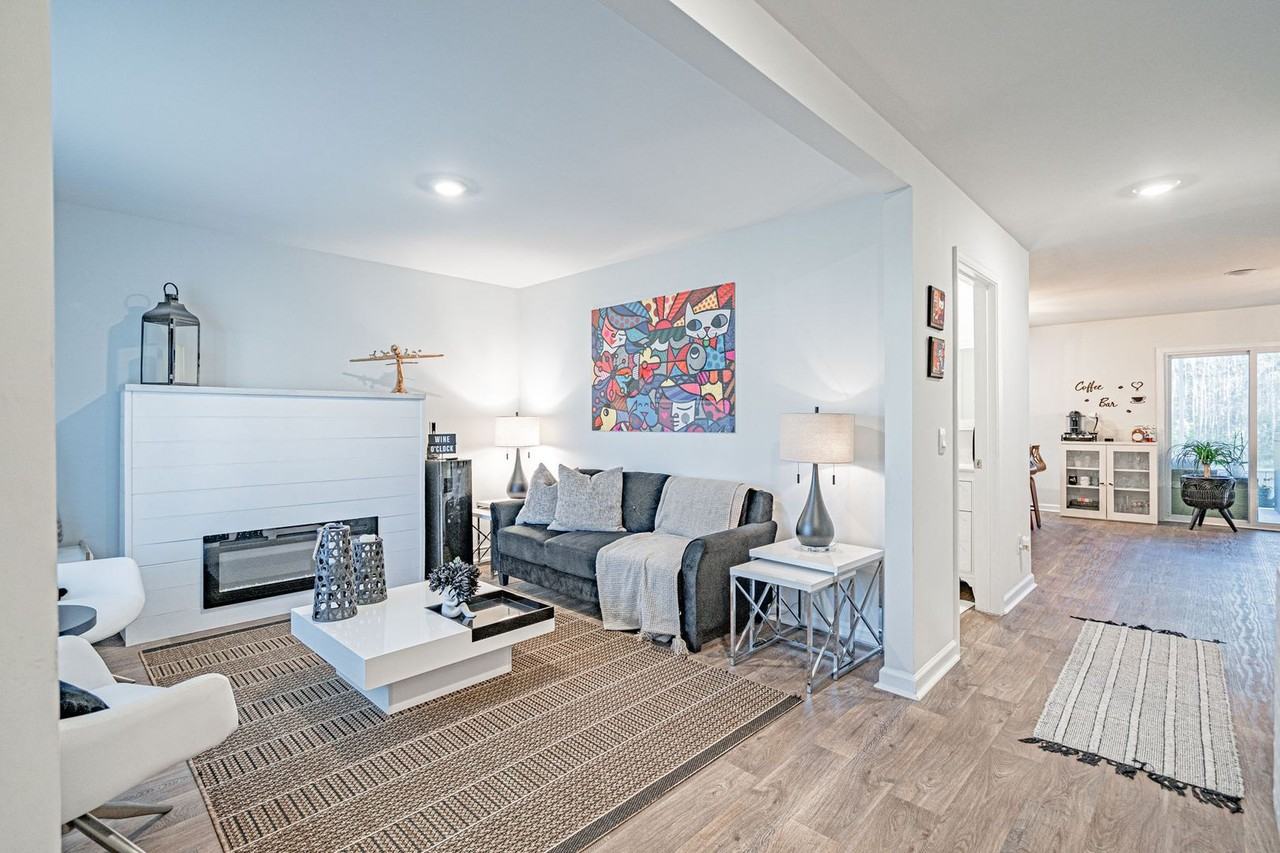 106 Aruba Rd - Photo 3 of 21