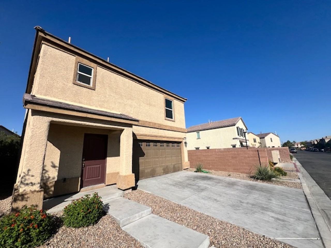 4944 Quiet Morning St - Photo 2 of 37