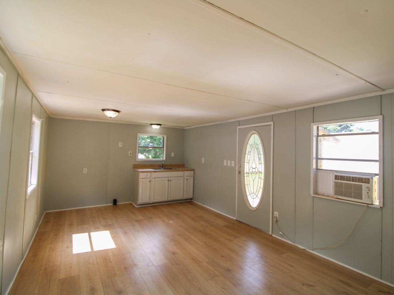 16 Simpson Rd - Photo 2 of 13