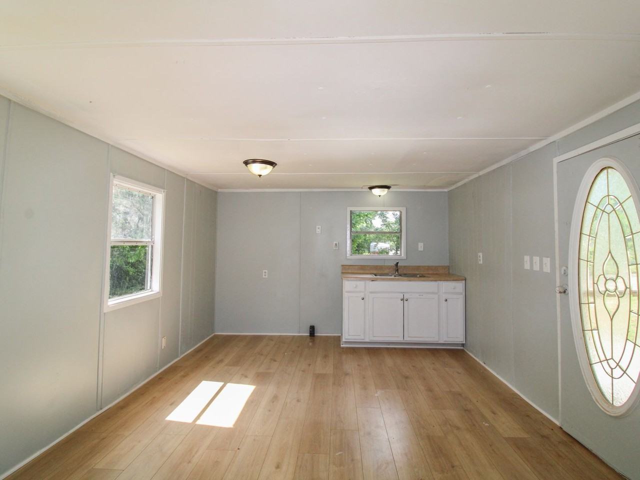 16 Simpson Rd - Photo 3 of 13