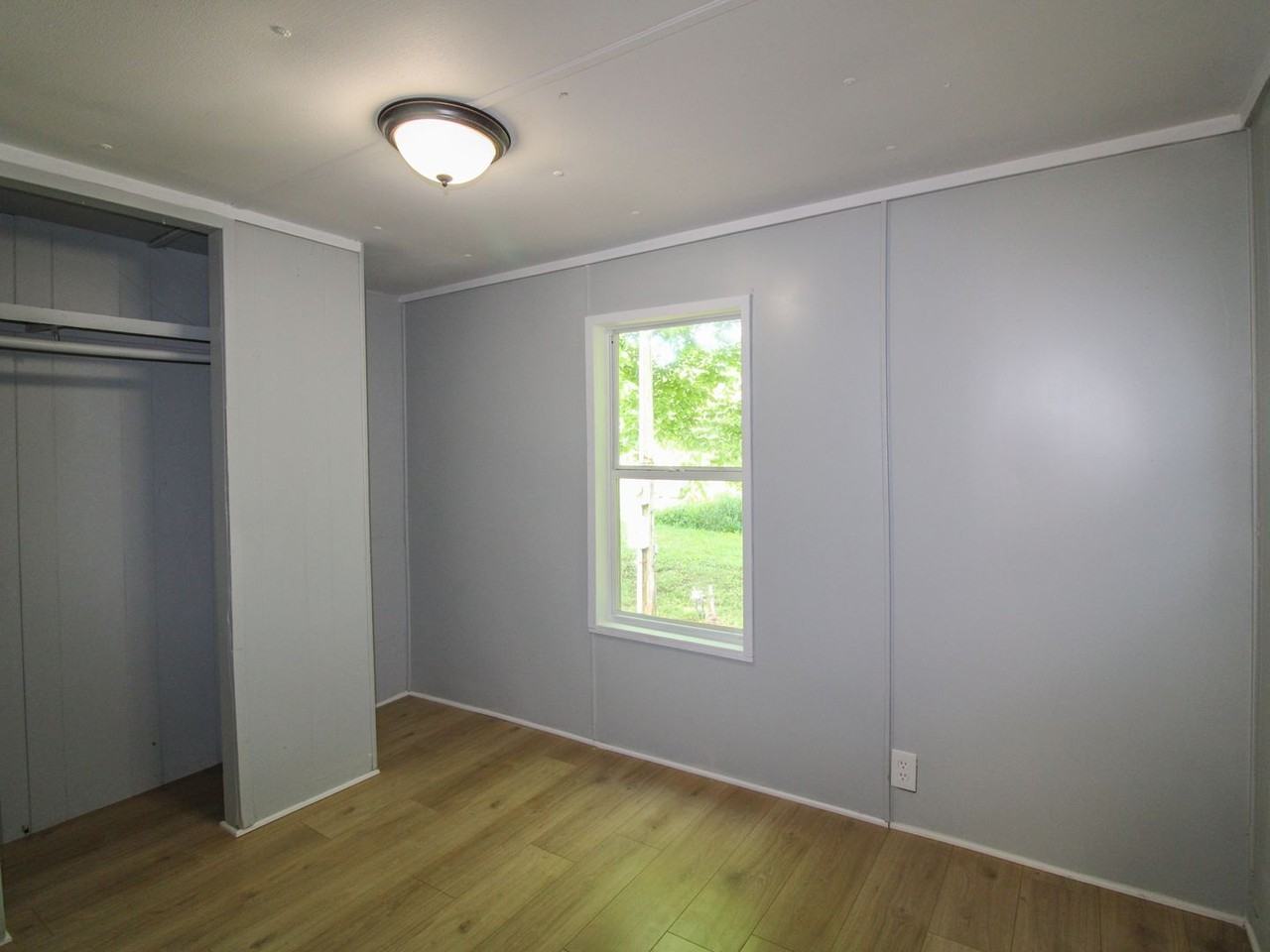 16 Simpson Rd - Photo 7 of 13