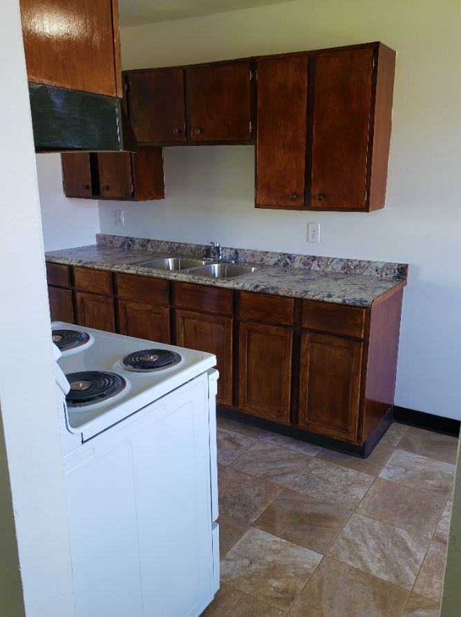 Westridge Townhomes - Photo 4 of 8