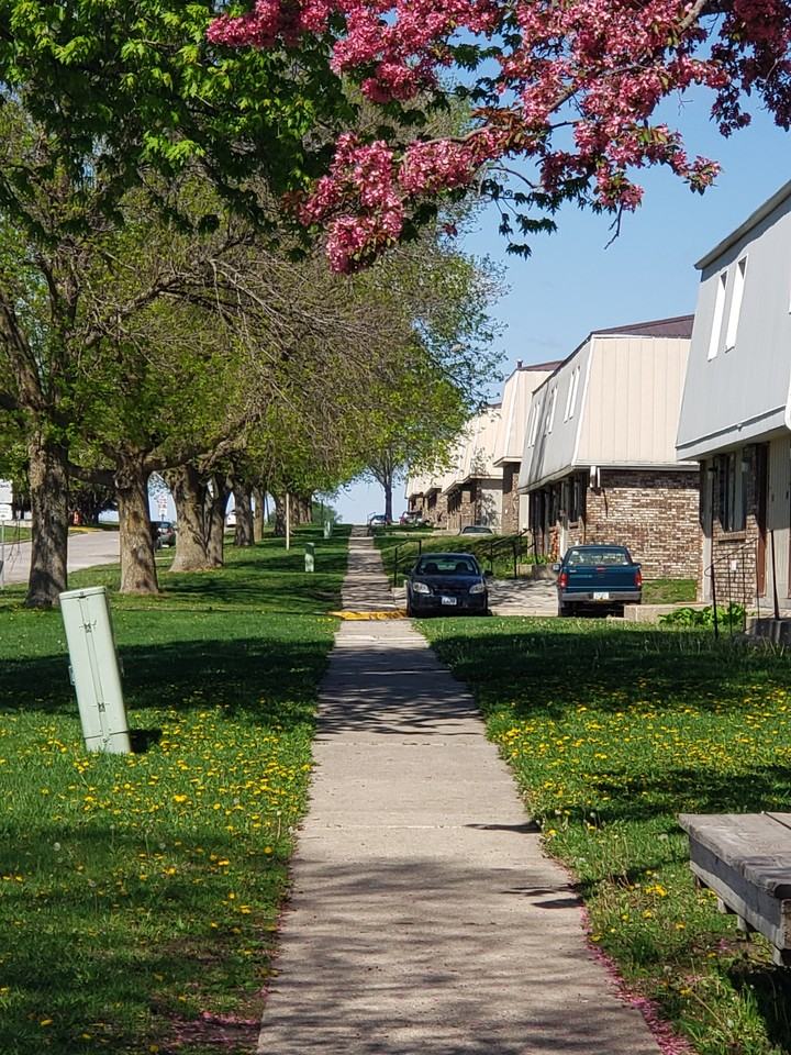 Westridge Townhomes - Photo 2 of 8