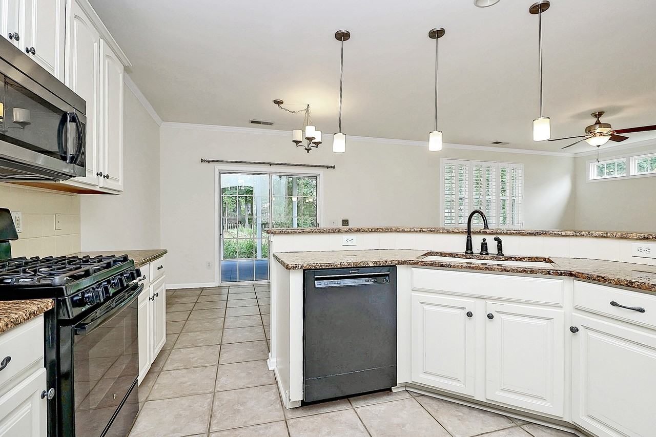 2906 Meherrin Ct #NA - Photo 2 of 15