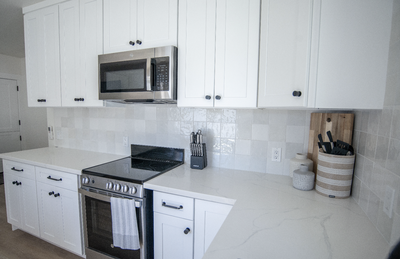1724 S Horne St #NA - Photo 4 of 14