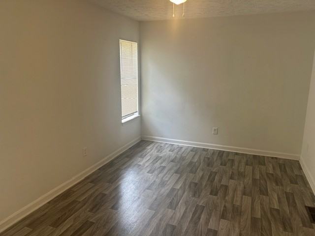106 Oak St #106 - Photo 4 of 10