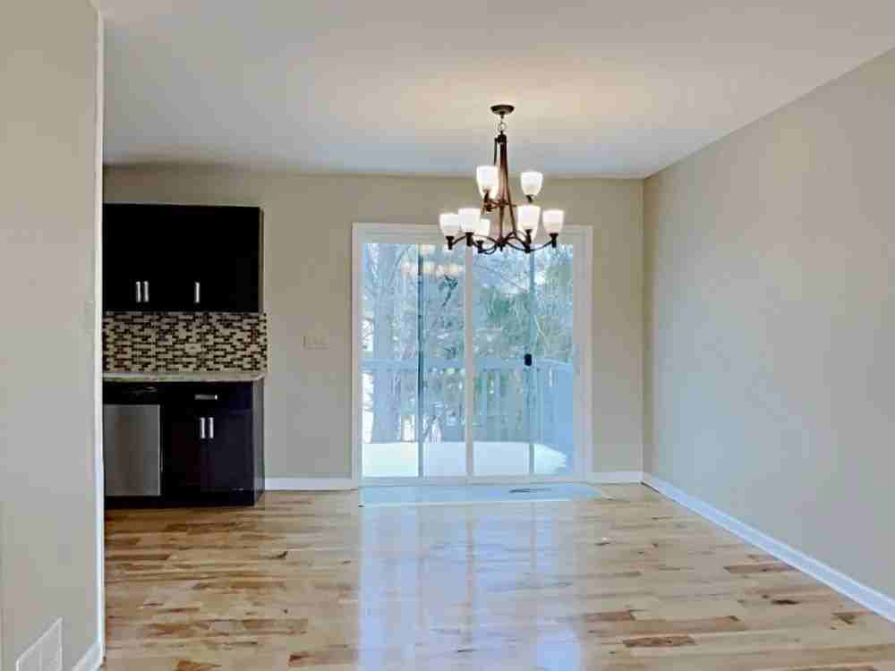 21521 W Highland Dr #NA - Photo 2 of 10