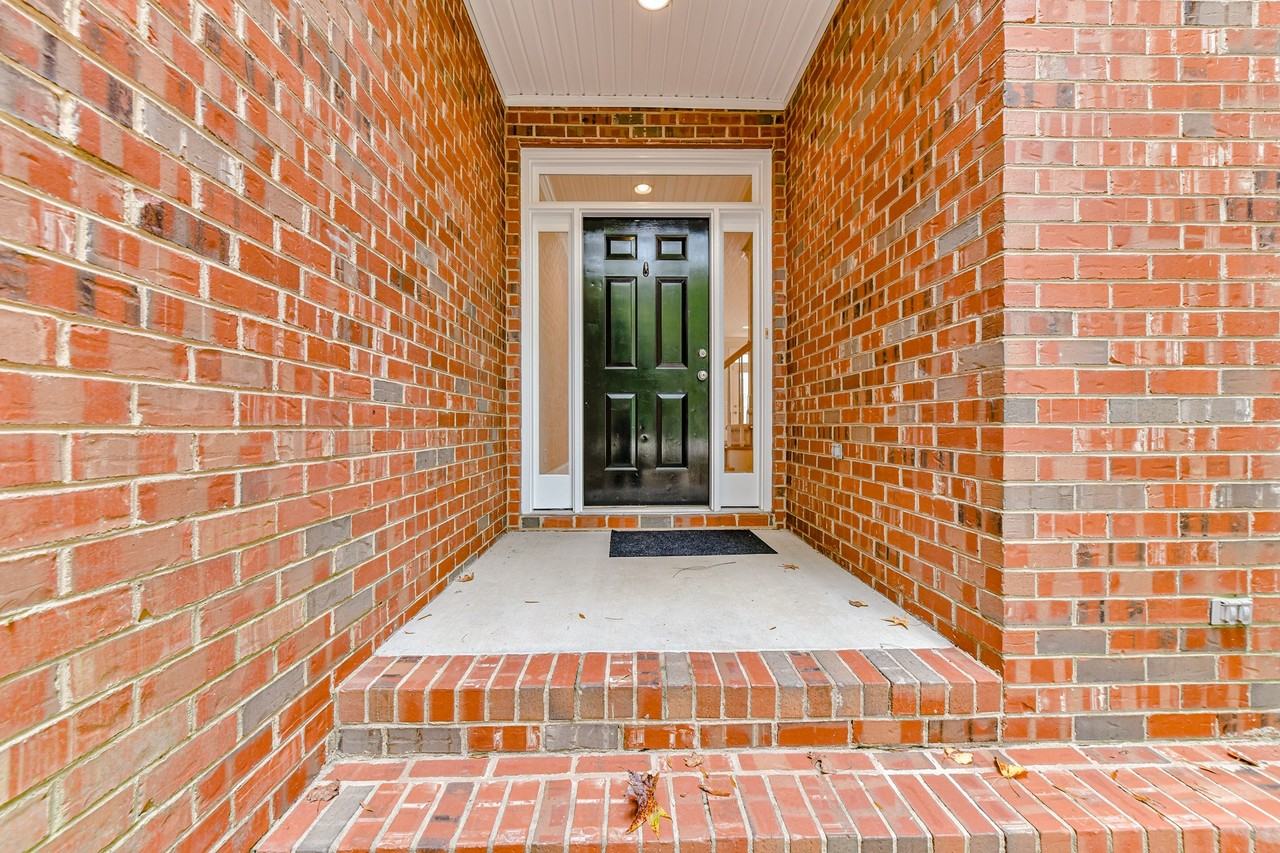 3420 Archdale Dr - Photo 2 of 32