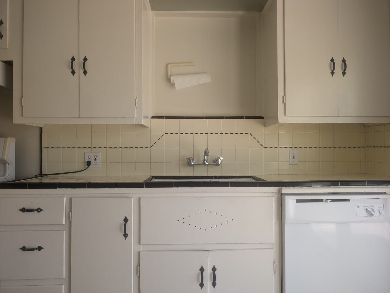 931 Harold Ln #NA - Photo 5 of 15