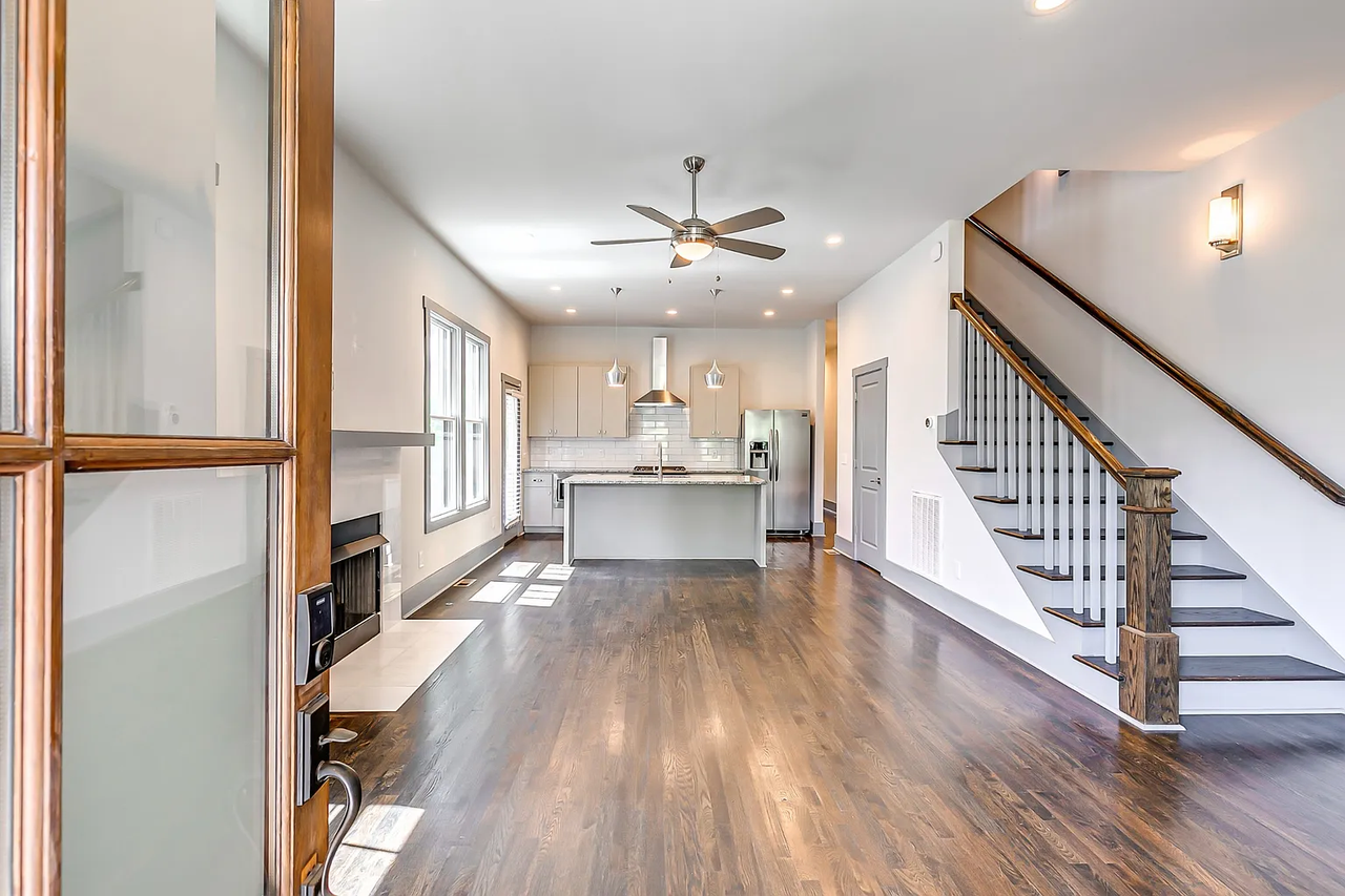 1406B Holly St #NA - Photo 2 of 20